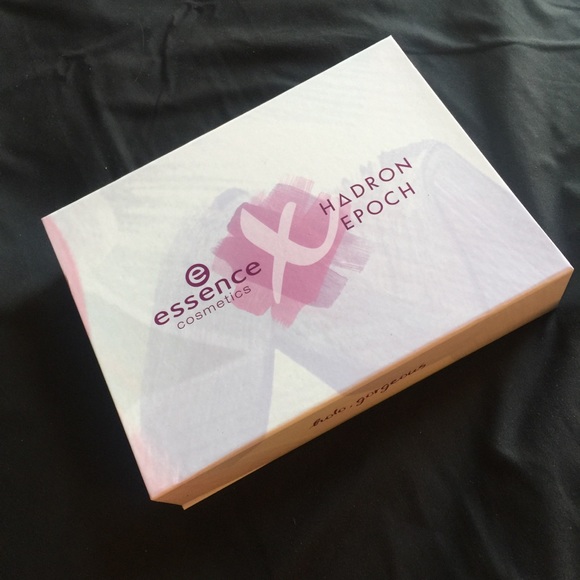 Essence Cosmetics x Hadron Epoch Collaboration - Picture 7 of 8